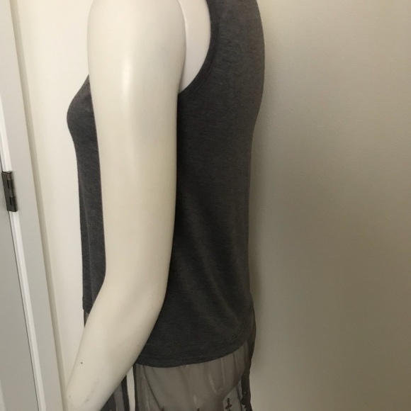 Lace trimmed tank - Picture 4 of 4